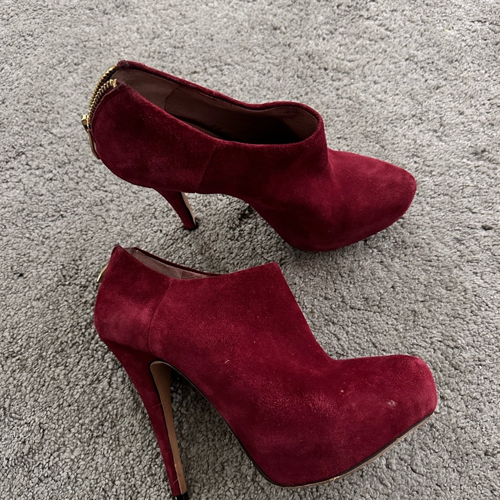 Vince Camuto Red Suede Stiletto Heels